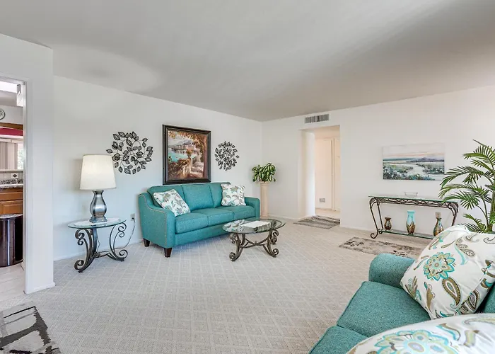 On Sun South Golf Course! Quiet W/ Patio * Sun City