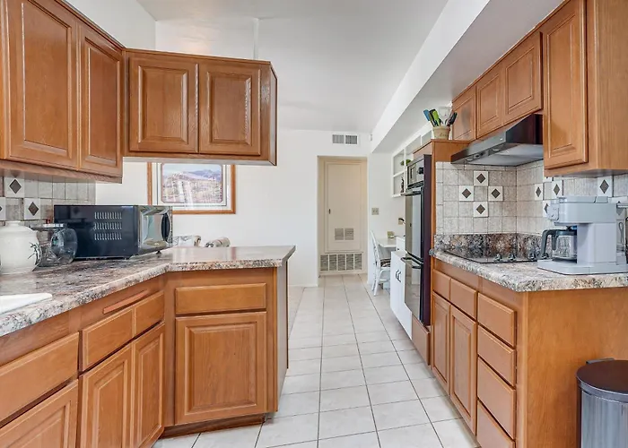 On Sun South Golf Course! Quiet W/ Patio Holiday home