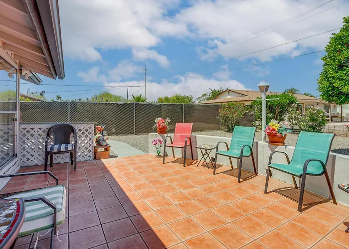 Holiday home On Sun South Golf Course! Quiet W/ Patio *